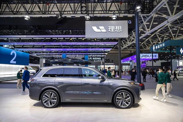 理想汽车创始人，理想one是哪个公司产的（理想8年只造了1辆车）