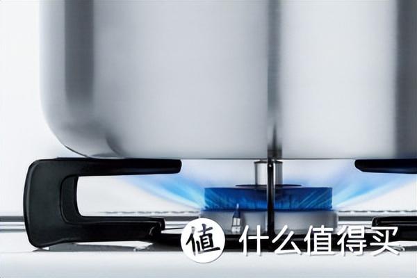 燃气灶尺寸一般多少，燃气灶尺寸一般多少比较好（燃烧和安全是件严肃的事情）