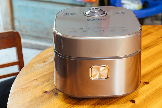 ptfe和特氟龙的区别，ptfe和特氟龙的区别是什么（到底是买国产还是进口）