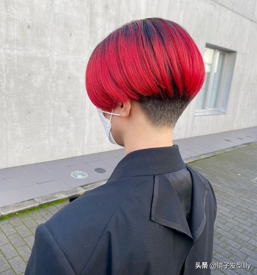 头大适合什么发型，头比较大的人适合剪什么发型（越剪越美的发型17款）