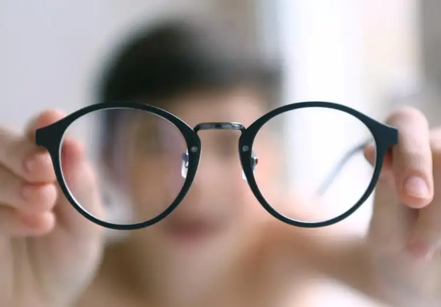 儿科十种常见疾病，这4大常见病会遗传给孩子