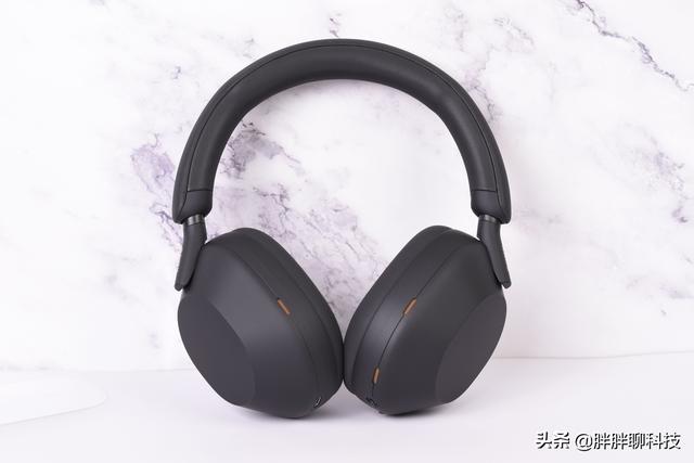 最具索尼味道的头戴式耳机，索尼WH-1000XM5评测