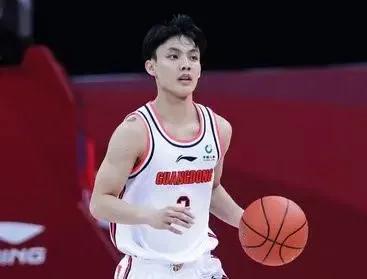广东徐杰cba总得分，徐杰CBA职业生涯常规赛总得分将超越前辈陈江华