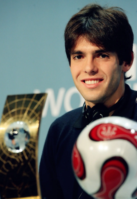 卡卡，微信头像，卡卡（梅罗时代前足坛第一人）