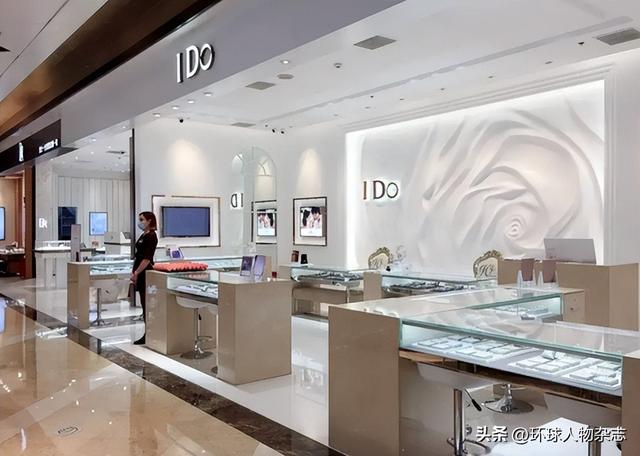 结婚十周年送什么礼物给老婆，结婚周年礼物送什么给老婆好（这个“钻石王老五”，突然栽了）
