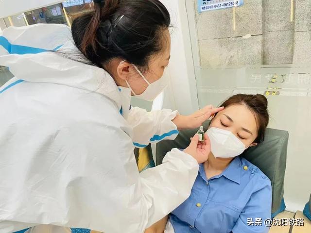 如何防止旅客烫伤，如何防止旅客烫伤发生（客运员小姐姐“救”在你身边）