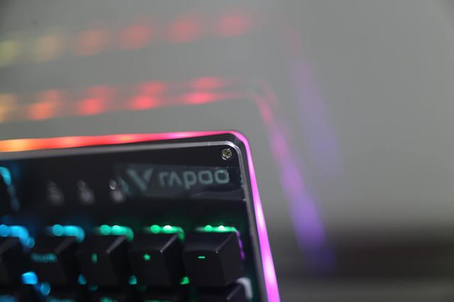 台式机调亮度按f几，笔记本调亮度（雷柏V520RGB合金版）