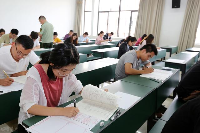 文员是做什么的 需要什么学历，文员是做什么的（文职岗位招聘要来了）