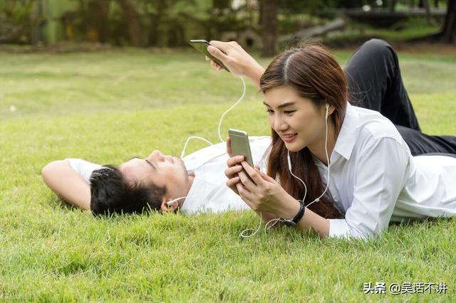 如何对待大学生恋爱，如何对待大学生恋爱心理（给大学里想谈恋爱的同学2条最最良心的原则）