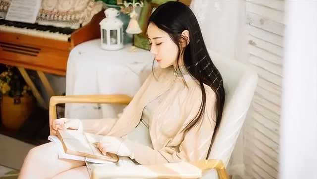 一个幸福的女人的表现，一个幸福的女人的表现是什么（往往表现在这四个方面）