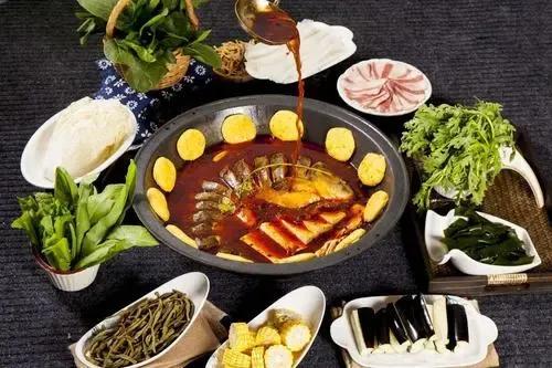 铁锅炖鱼的酱料配方，正宗铁锅炖鱼酱料配方（百年老店招牌菜）