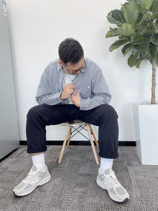 男士职业装的搭配，男士职业装搭配简述（职场男士到底穿什么）