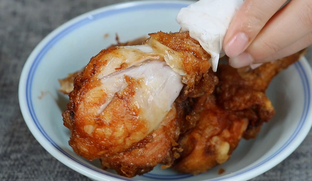 鸡腿怎么做好吃，鸡腿怎么做好吃又简单减脂（这才是鸡腿最好吃做法）