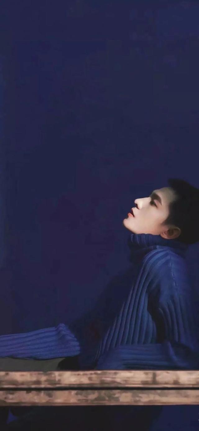杨洋手机壁纸♡，杨洋高清壁纸（一组超好看的杨洋壁纸图片）