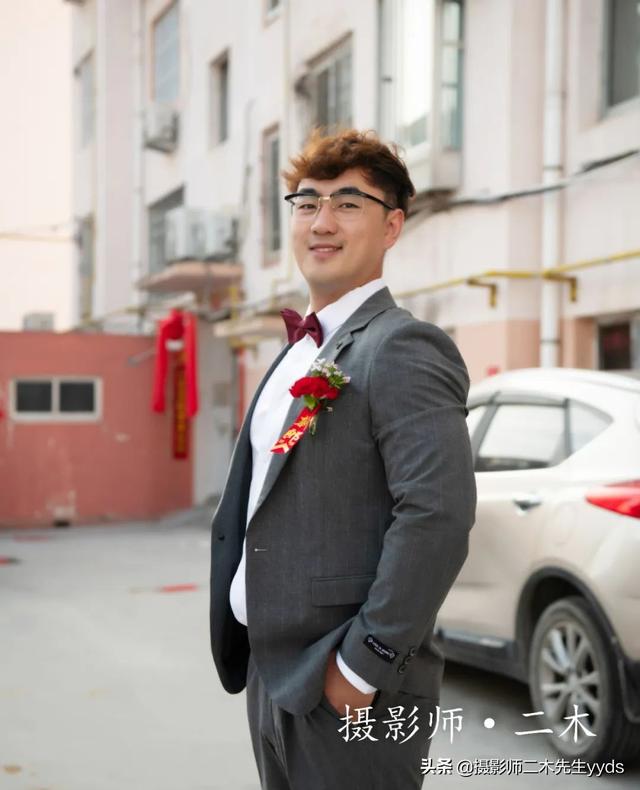 大雾四起 我在无人处爱你 云雾散尽 我爱你人尽皆知，大霆（随着秋天大雾的散尽）