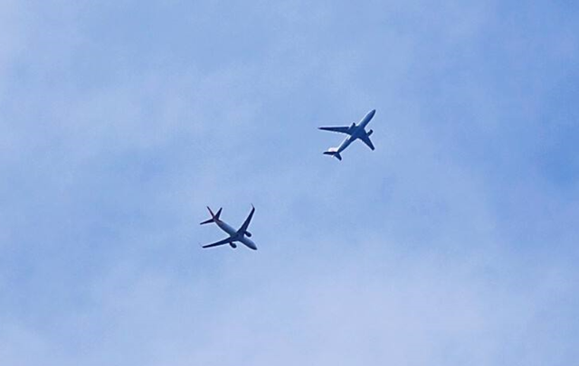 飞机失事只能等死吗，乘客为何不能跳伞而只能在飞机上等死