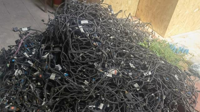 我想创业不知道做什么生意好，如何在微信上开店铺？