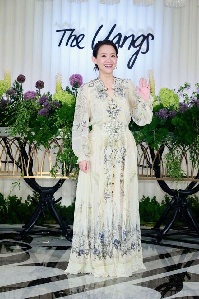 明星的婚礼哪个最好:盘点十大明星婚礼，杨祐宁婚礼比红毯更好看