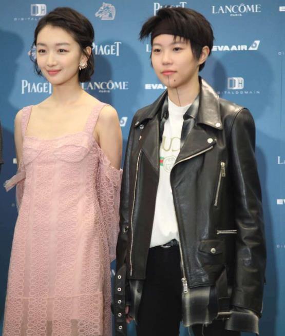 “取向成谜”周冬雨：曾当众内涵马思纯，后与王菲女儿关系引非议