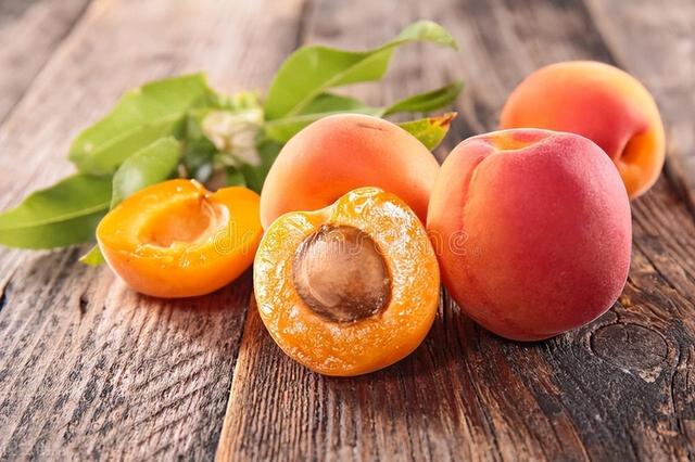 四川特产水果有哪些，四川水果特产有哪些水果（水果王国广西有哪些水果没有）