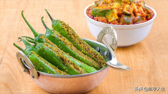腌青辣椒的做法和食用价值，腌青辣椒的腌制方法（全家人都夸你是大厨）