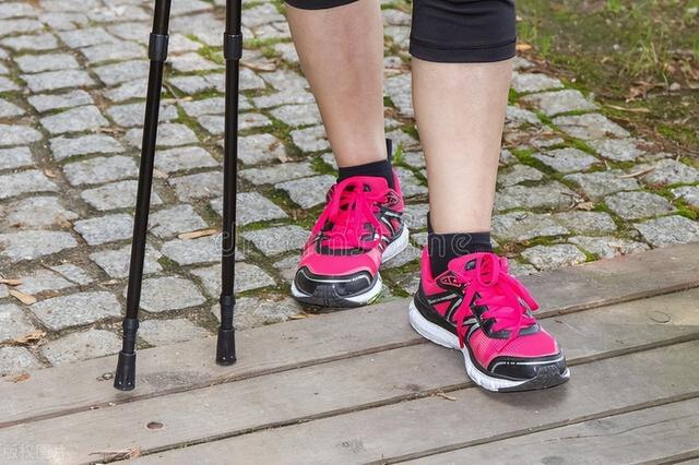 看望老人买什么礼物好，看望长辈送什么礼物好（不知道春节礼物选什么）