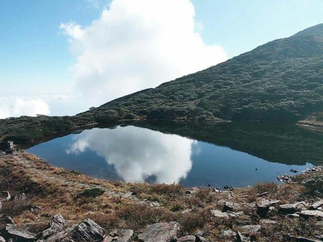 自驾西北旅行最佳路线，这4条西北自驾线路藏着世界级美景