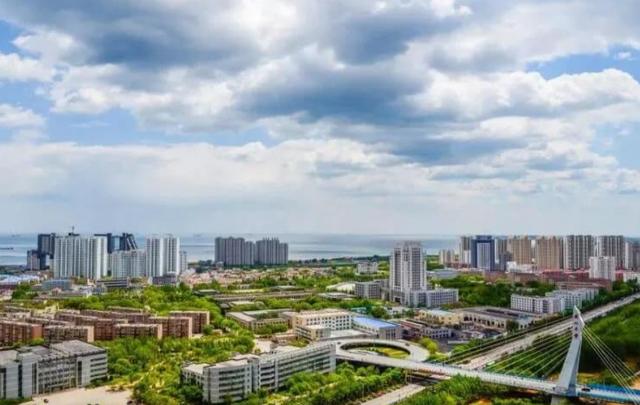 燕山大学在哪，燕京大学是211还是985（为啥从黑龙江搬到了秦皇岛）