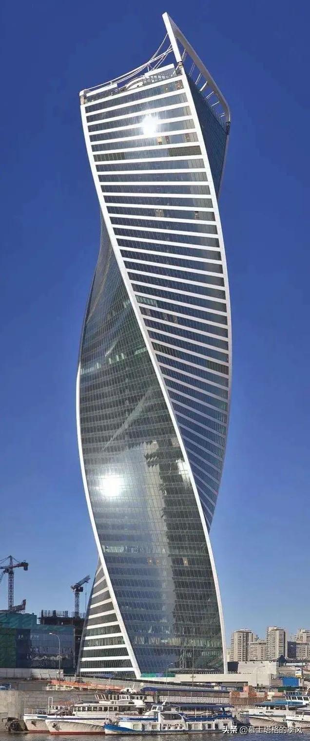 世界十大建筑奇迹，全球十大建筑奇迹（重庆来福士、上海金融上榜）