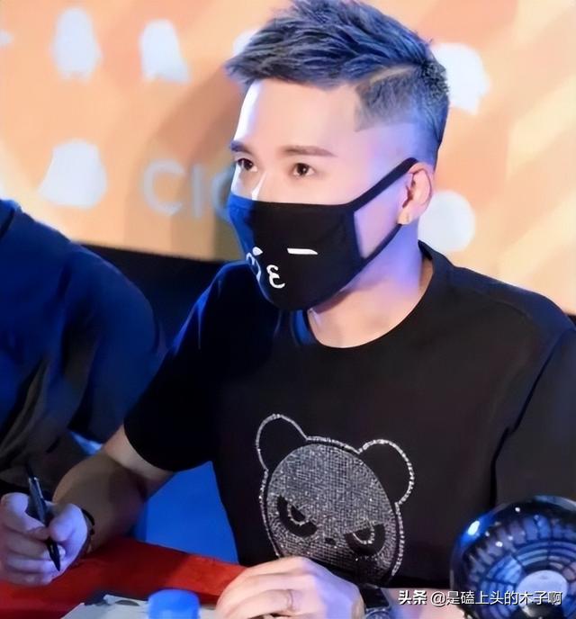 中国原耽作者排名，中国原耽作者排名墨香铜臭（集才华和颜值于一身的神仙男作者）