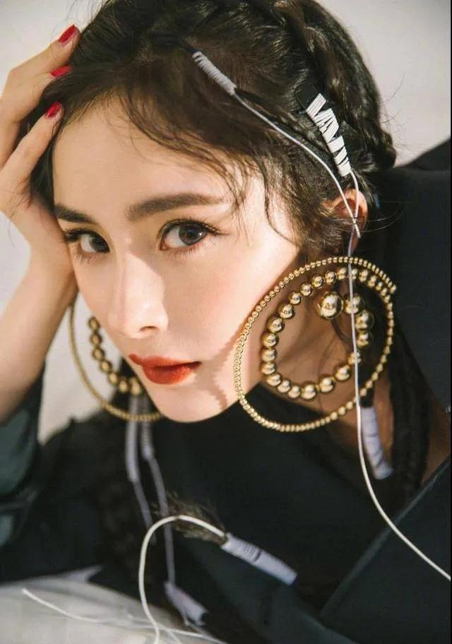 珍珠耳环的演员，珍珠耳环的演员列表（杨幂的烟头耳饰最为古怪）