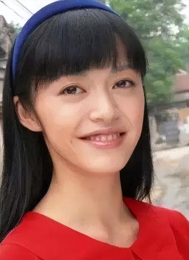 凌潇肃和姚晨怎么回事，凌潇肃为什么和姚晨离婚（两个人的差距一目了然）