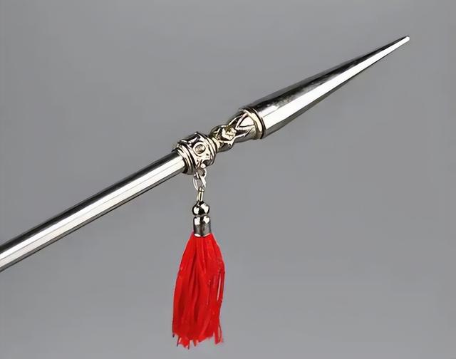 中国十大名刀排行榜，中国十大名刀排行榜前十名（盘点中国古代十大冷兵器重量）