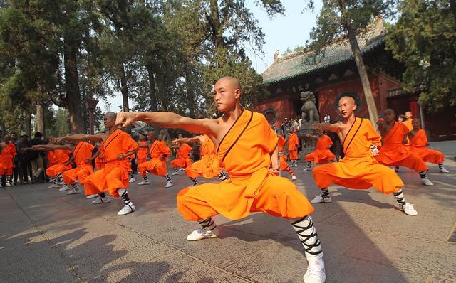 少林景区和少林寺是一个地方吗，少林寺是景区还是寺庙（第一次给全国人民免门票；你心动了吗）