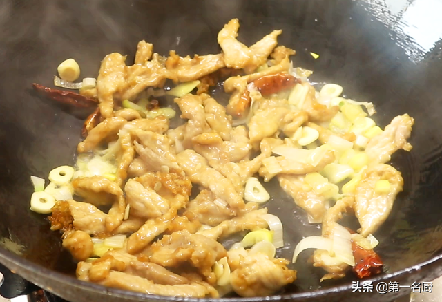 家常小炒五花肉的做法，小炒五花肉的家常做法（软嫩如豆腐）