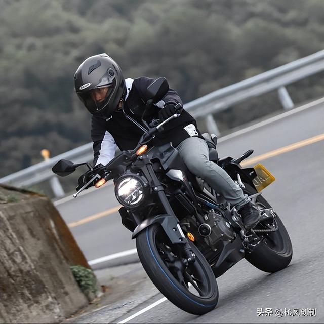 本田cb300r，本田cb300r极速多少（试驾2023款Honda本田CB300R）