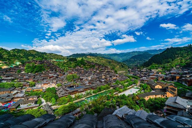 古寨吴氏家训，国内：古寨、古村落盘点