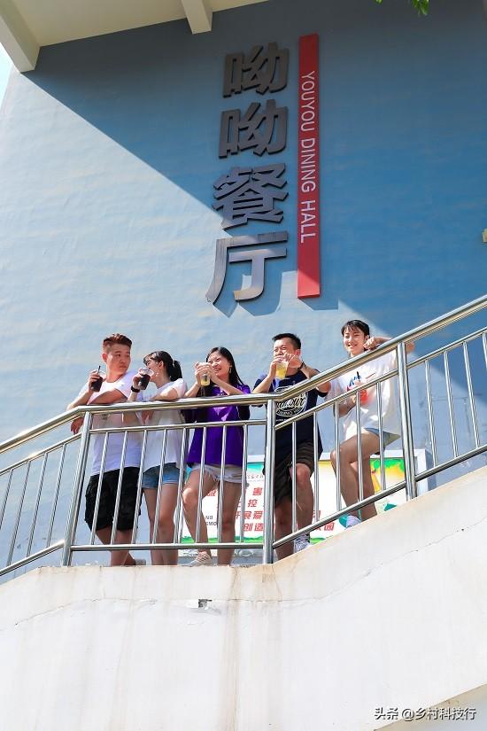 校地合作结硕果 携手共赢谋新篇｜高陵区与西安工商学院签订战略合作框架协议，校地合作结硕果（西安工商学院）