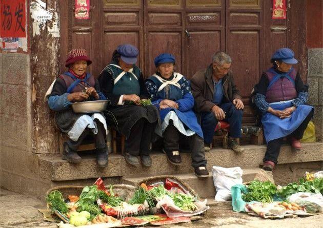 例外服饰（世界各地的传统服饰）