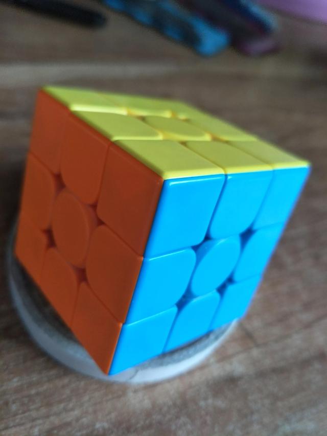 10秒复原三阶魔方，三阶魔方10秒还原教程（不记公式简单易学的三阶魔方复原方法）
