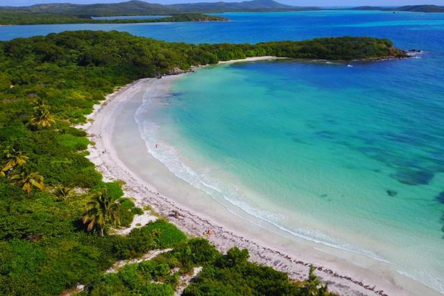 全球最美十大海岛，全球十大海滩旅游胜地（打卡攻略：世界上最美丽的）