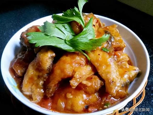 宜昌特产有哪些，宜昌特产（湖北各地新年餐桌上“八大名鱼”）