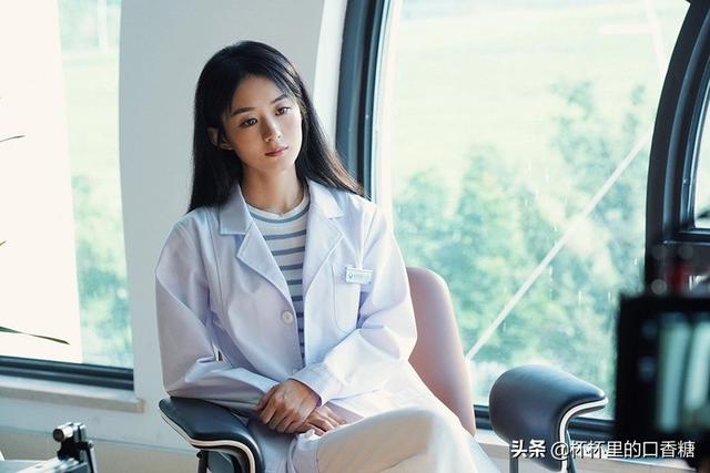 唯美高清的赵丽颖知否剧照  知否知否应是绿肥红瘦，知否知否剧照赵丽颖（《幸福》朴实图片）