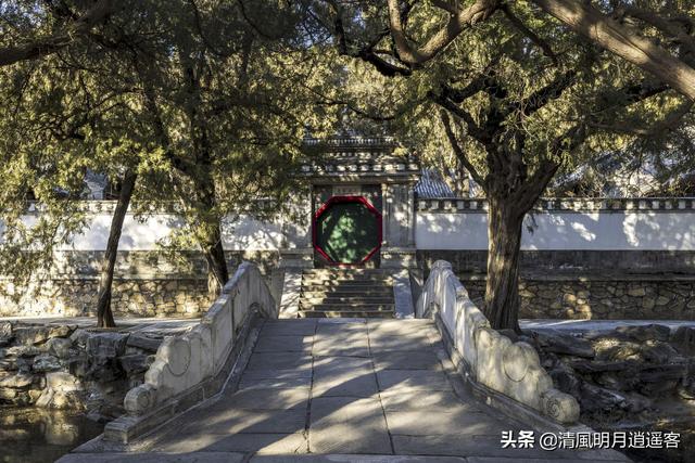 颐和园简介和历史背景，有关圆明园的资料简介（中国四大名园<一>：颐和园）