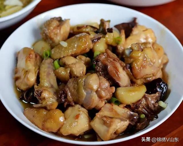 过年待客菜谱的10个菜都有哪些，家庭待客十大菜谱（这10道必不可少的家常菜）