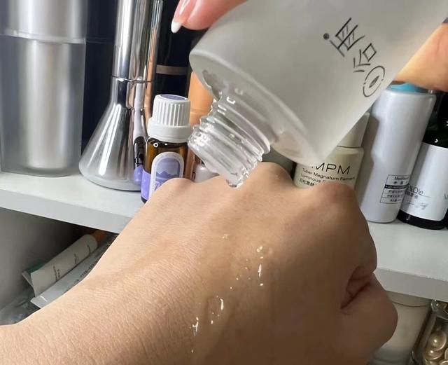 口碑最好十大精华水，精华水排名前十名推荐（这5款高质量“国货精华水”）