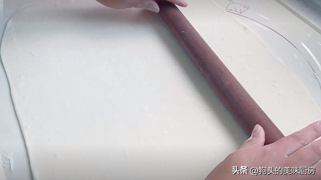 香酥芝麻烧饼的做法和配方，正宗油酥烧饼的做法和配方（分享自制麻酱烧饼）