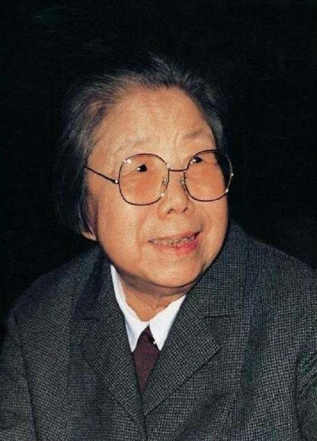 世上无难事只要肯登攀是谁说的，世上无难事只要肯登攀是谁写的名言（却因邓颖超的“压迫”）