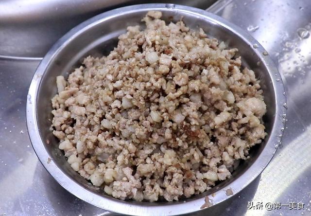 蘑菇酱的家常做法，简单蘑菇酱的做法（完胜老干妈的3种下饭酱）