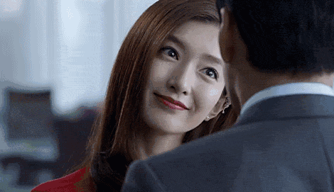 三十而已演员表，流金岁月演员表（江疏影将自己活成了一股娱乐圈的“清流”）